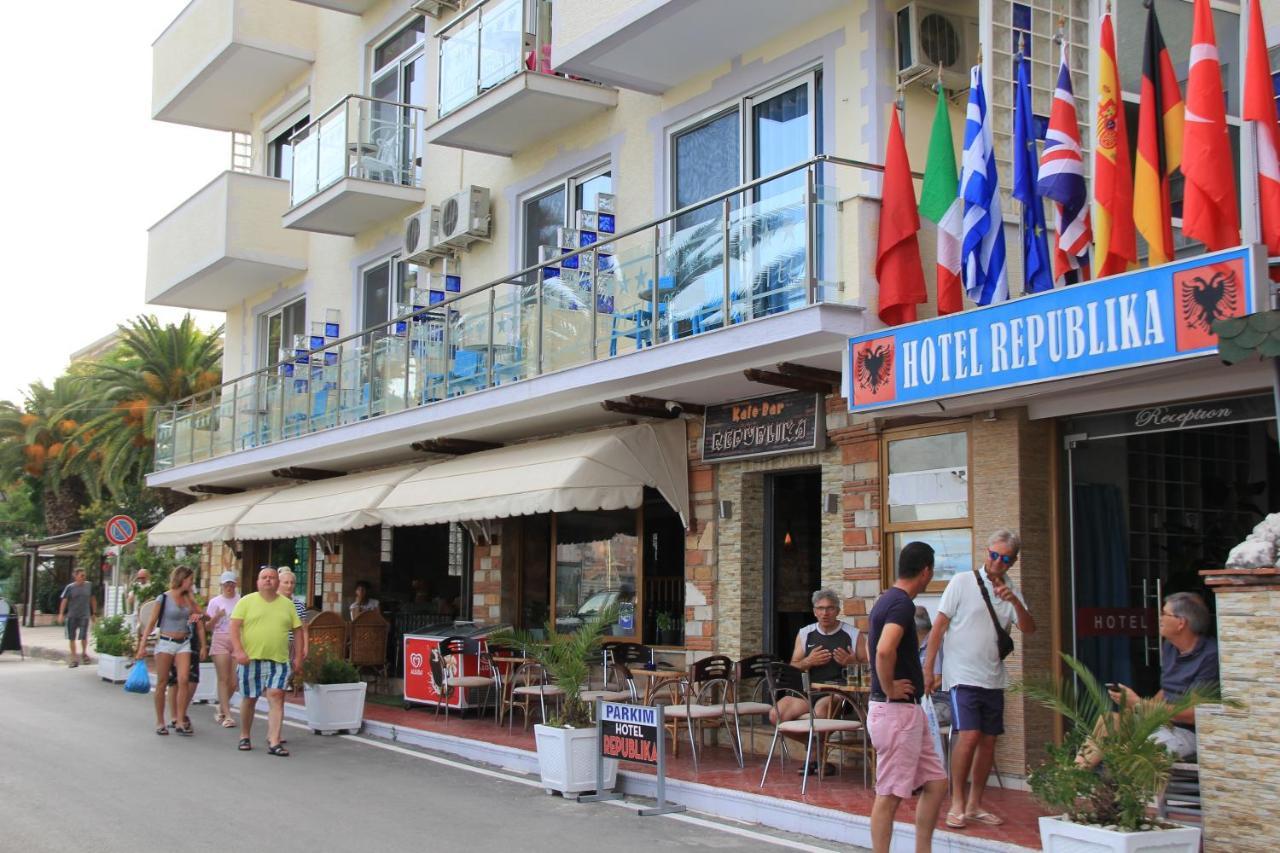 סרנדה Republika Hotel מראה חיצוני תמונה