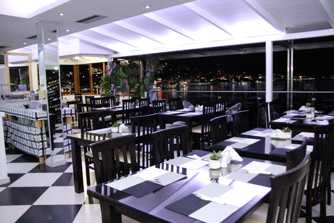 סרנדה Republika Hotel מראה חיצוני תמונה
