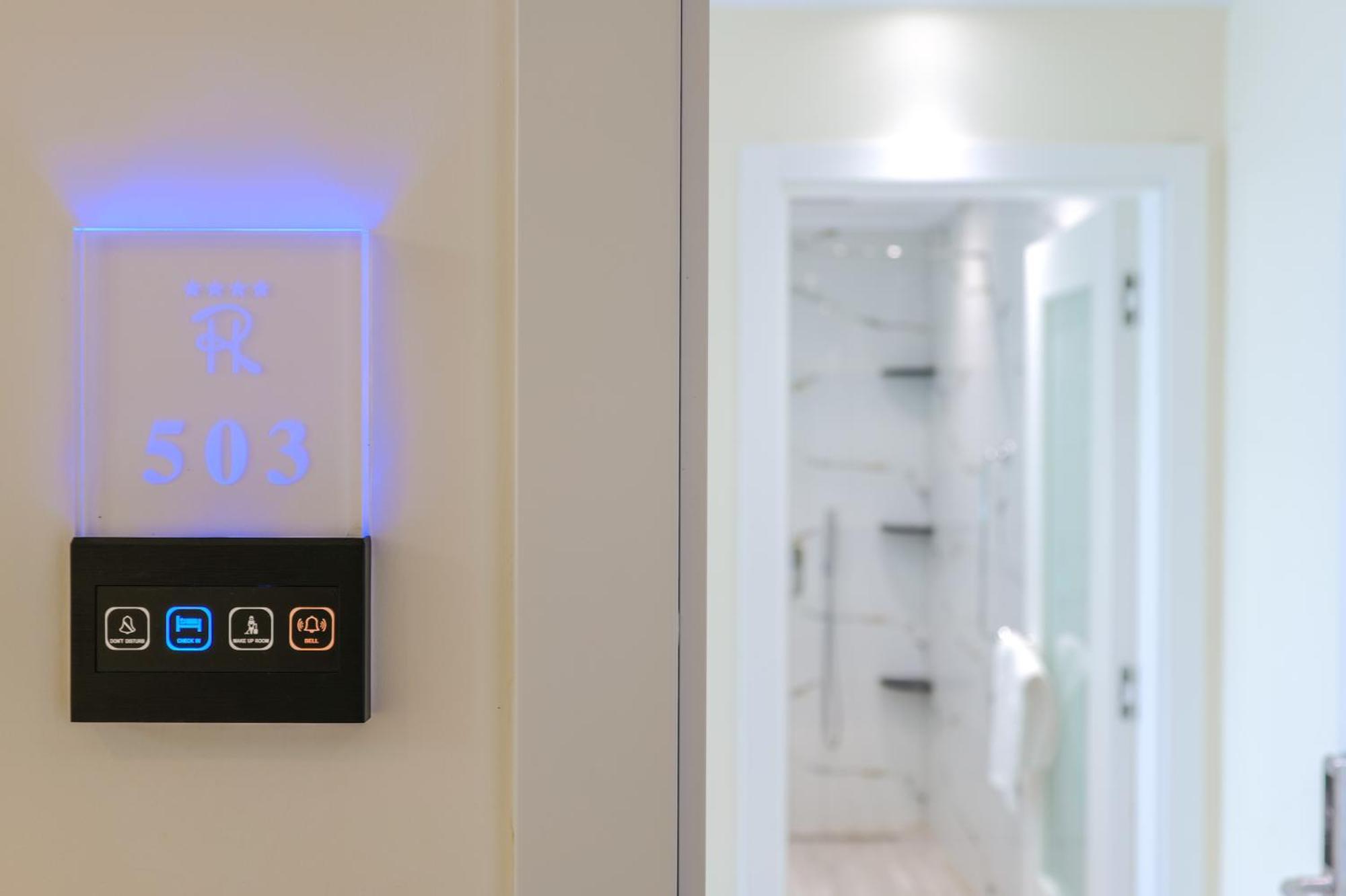 סרנדה Republika Hotel מראה חיצוני תמונה