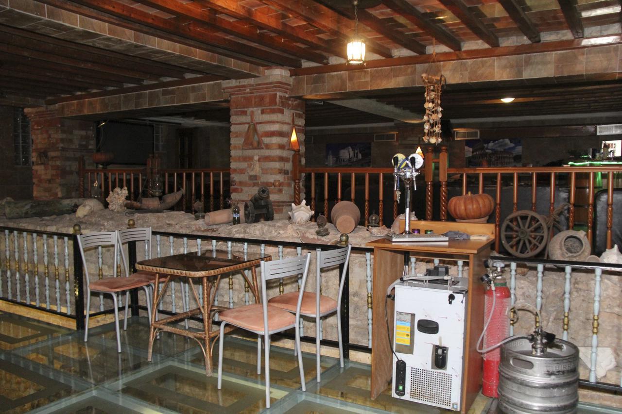 סרנדה Republika Hotel מראה חיצוני תמונה